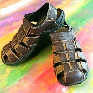 Smart fit kids sandals.